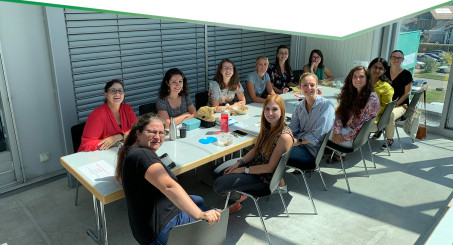 Hug for women: a monthly networking lunch in Elsau!